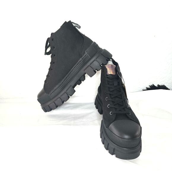 Palladium Women's Revolt Hi TX Boot Sneaker Size 8 NIB Street Platform Punk Goth - Picture 1 of 6